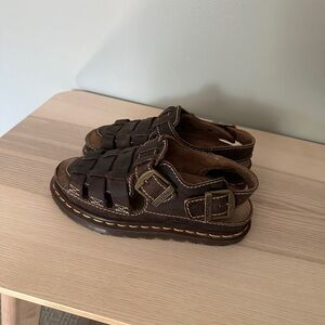 Dr martens vintage fisherman sandals